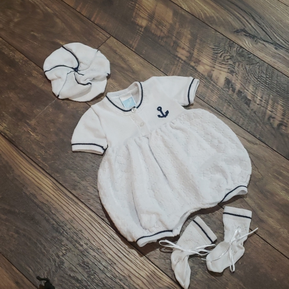 Will'beth white sweater outfit size 3-6 mns